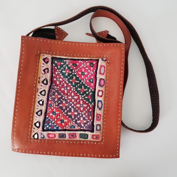NWT genuine leather handmade embroidered bag - Picture 1 of 12